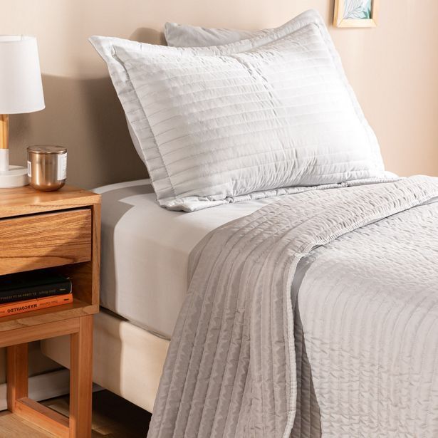 Arredo Cubrecama 1 plaza reversible micro liso oferta