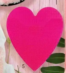Farmacity Esponja facial de limpieza studio 9 de silicona corazón x 1 un oferta