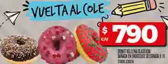 Supermercados DIA Donut rellena glaseada banada en chocolate de corada oferta