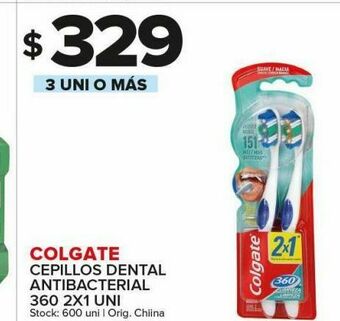 Cepillo dental colgate