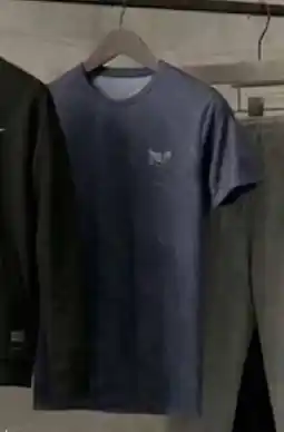 Carrefour Everlast remera full print oferta