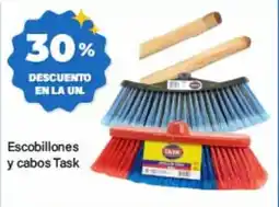 Supermercados Damesco Task escobillones y cabos oferta