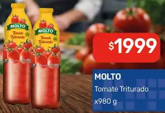 Molto tomate triturado