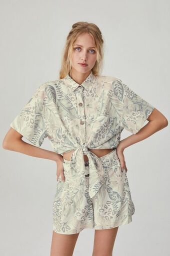 Vesna Camisa sentinel verde seco oferta