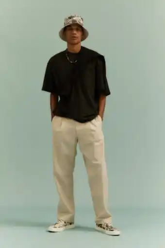 H&M Baumwollchino relaxed fit Angebot