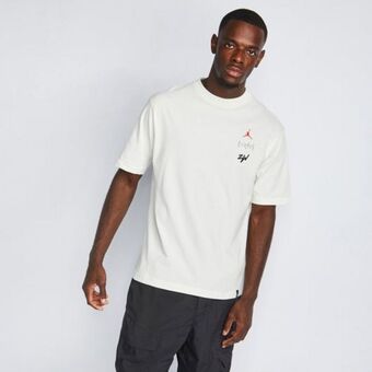 Foot Locker Jordan zion Angebot