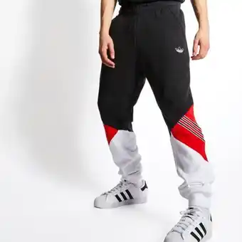 Foot Locker Adidas cuffed Angebot