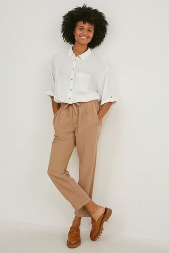 C&A Stoffhose - mid waist - tapered fit Angebot