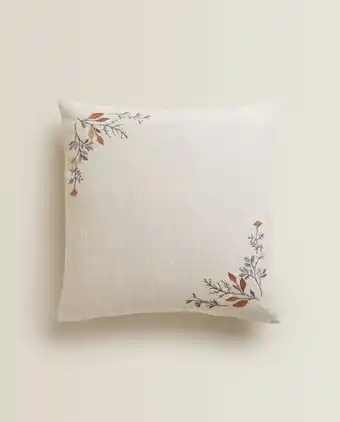 ZARA HOME Bestickter kissenbezug aus leinen Angebot