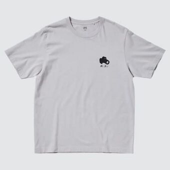 UNIQLO The brands camera ut graphic t-shirt Angebot