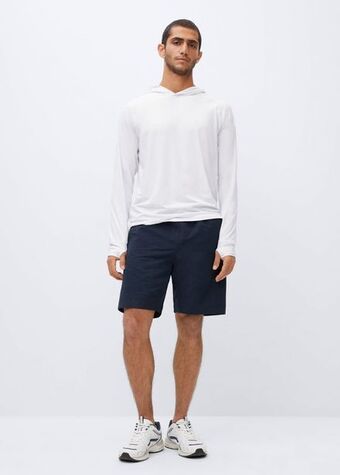 Mango Atmungsaktives t-shirt mit kapuze Angebot