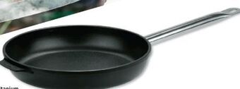 Metro Pfannenserie gastro titanium Angebot