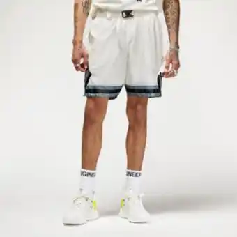 Snipes 23 engineered woven shorts Angebot