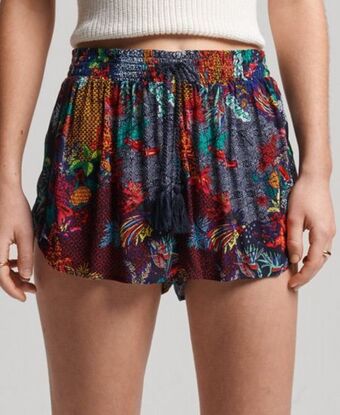 Superdry Vintage beach printed shorts Angebot