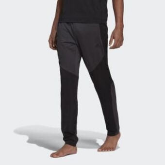 Adidas Yoga trainingshose Angebot