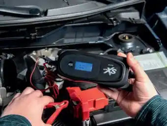 Hofer Autobatterie-ladegerät Angebot