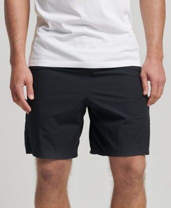 Superdry Train hybrid shorts Angebot