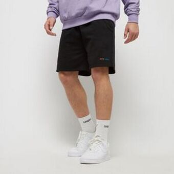 Snipes Essential shorts rainbow Angebot