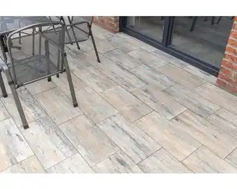 Hornbach Beton terrassenplatte istone modern muschelkalk 60x30x5cm Angebot