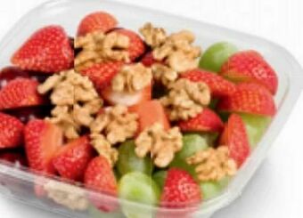 Billa Trauben Erdbeer Walnuss-Mix Angebot