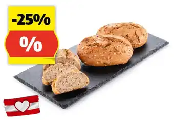 Hofer BACKBOX Hafer-Topfen-Kornweckerl Angebot