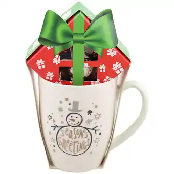 Action Weihnachtstasse mit Pralinen Angebot