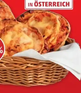 PENNY Bäckerkrönung Pizzaschnecke Angebot