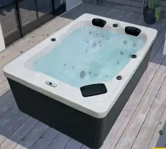 Hofer Home Deluxe Outdoor Whirlpool White Marble Angebot