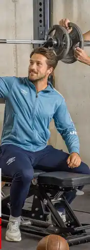 Interspar umbro Herren Sportanzug Angebot