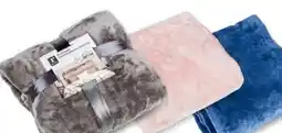 Interspar Rubin Premium Kuscheldecke Cortina Angebot