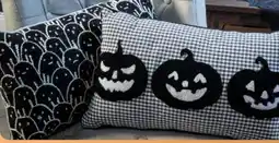 Woolworth Halloween-Dekokissen Angebot