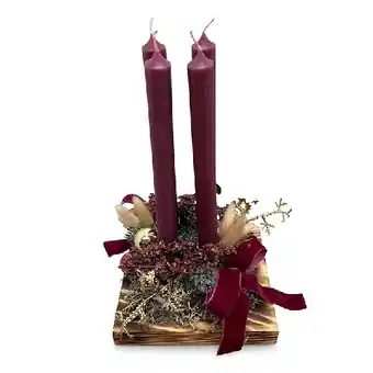 Hofer Gesteck violett auf Holzplatte HOFER Angebot