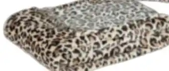 Möbelix James Wood Kuscheldecke Shakira Angebot