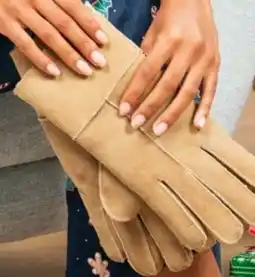 Interspar Fellhof Lammfell-Handschuhe Angebot