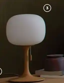 Grüne Erde Tischleuchte Tando Eiche Angebot