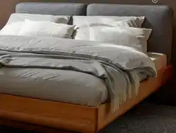 Grüne Erde Bett Almara in Buche Angebot