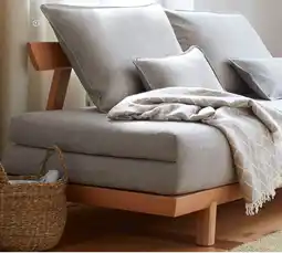 Grüne Erde Schlafsofa Doppio in Buche, Möbelstoff Tano Natur Angebot