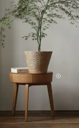 Grüne Erde Beistelltisch Mitsu mit Schublade, Eiche Angebot