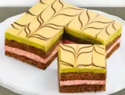 Billa BILLA PLUS Konditorei Himbeer-Pistazienblock Angebot