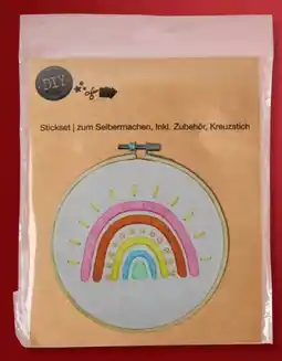 Woolworth DIY Wool Stickset Regenbogen Angebot