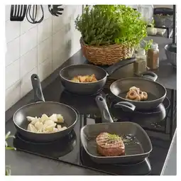 Möbelix Pfanne „Luise“ versch. Sorten 5845000101 Möbelix Angebot