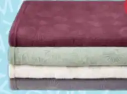 Möbelix Luca Bessoni Kuscheldecke Charlotte Angebot