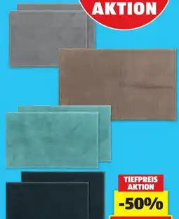 Hofer Novitesse Badematte Angebot