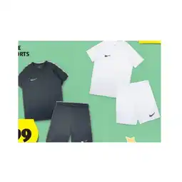 Hofer Kinder-Nike T-Shirt/Shorts HOFER Angebot