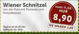 Interspar Wiener Schnitzel von der Pute mit Pommes und Preiselbeeren Angebot