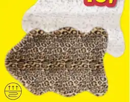 Möbelix James Wood Fellteppich Leopard Angebot
