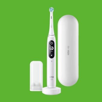 0815 Elektrische Zahnbürste Oral-B iO Series 7N Angebot