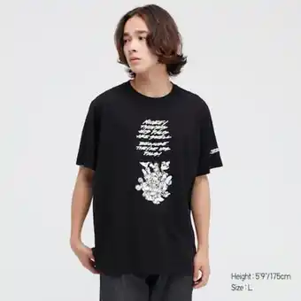 UNIQLO Monochrome mickey ut graphic t-shirt Angebot