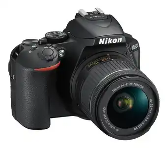 Media Markt Nikon d5600 spiegelreflexkamera mit objektiv af-p vr dx 18-55mm Angebot