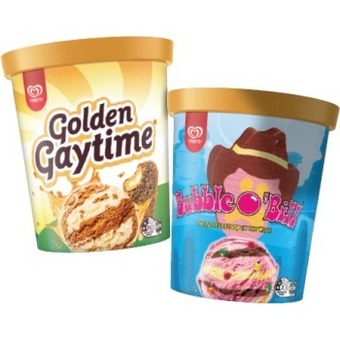 IGA Streets Paddle Pop Rainbow, Choc Banana, Golden Gaytime or Bubble O'Bill 1 Litre offer
